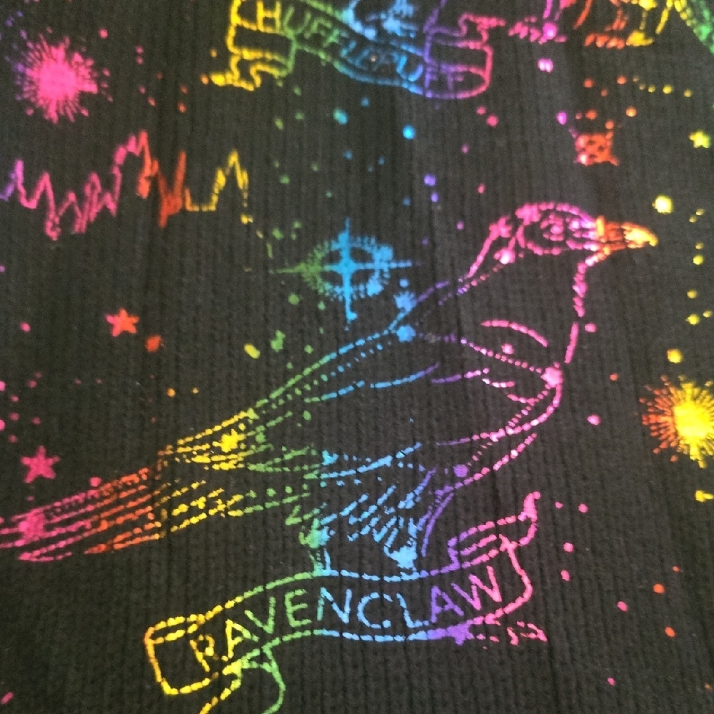 Warner Bros. Black Harry Potter Scarf - Picture 6 of 9